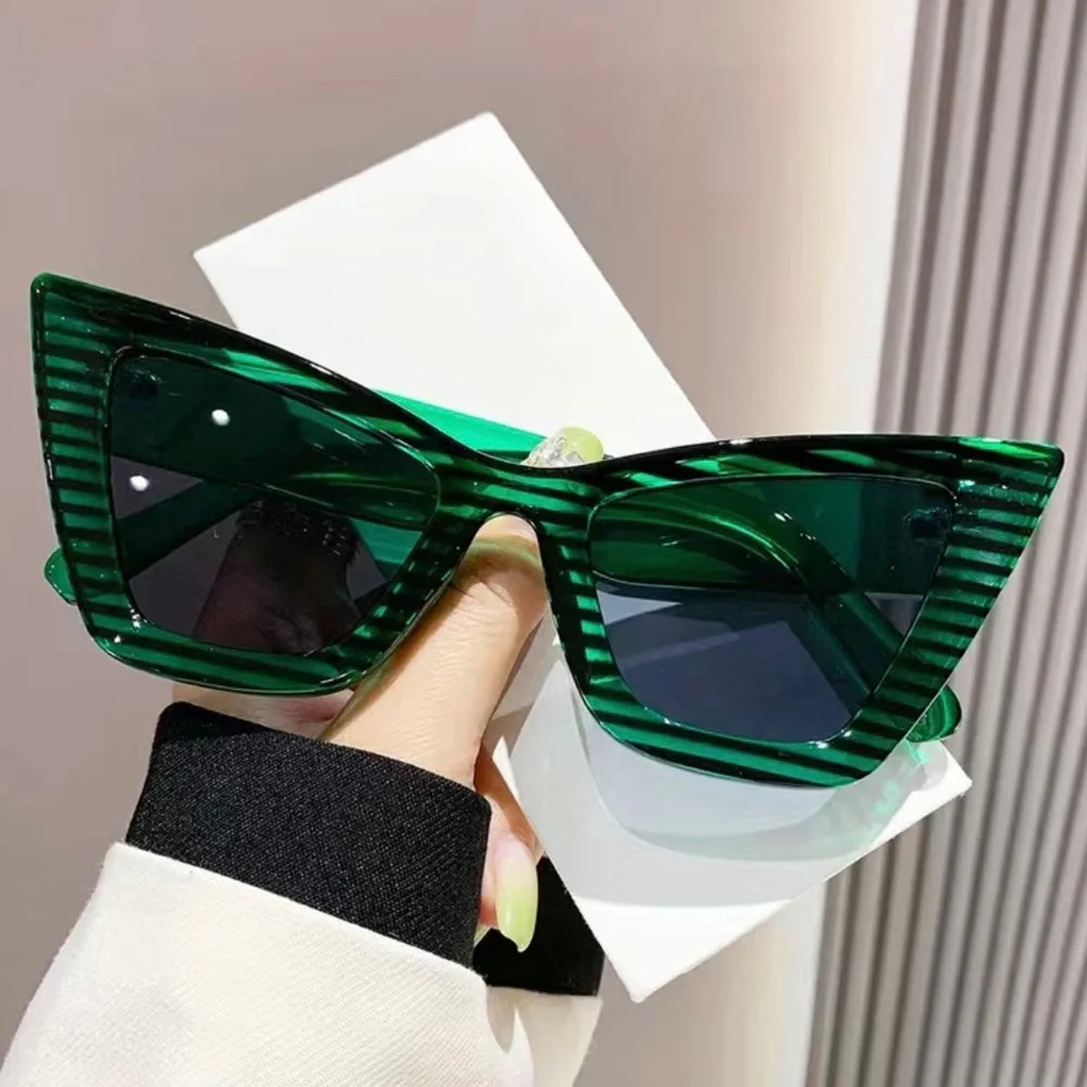 π Green Stripped Cat-Eye Sunglasses π - Picture 4 of 4